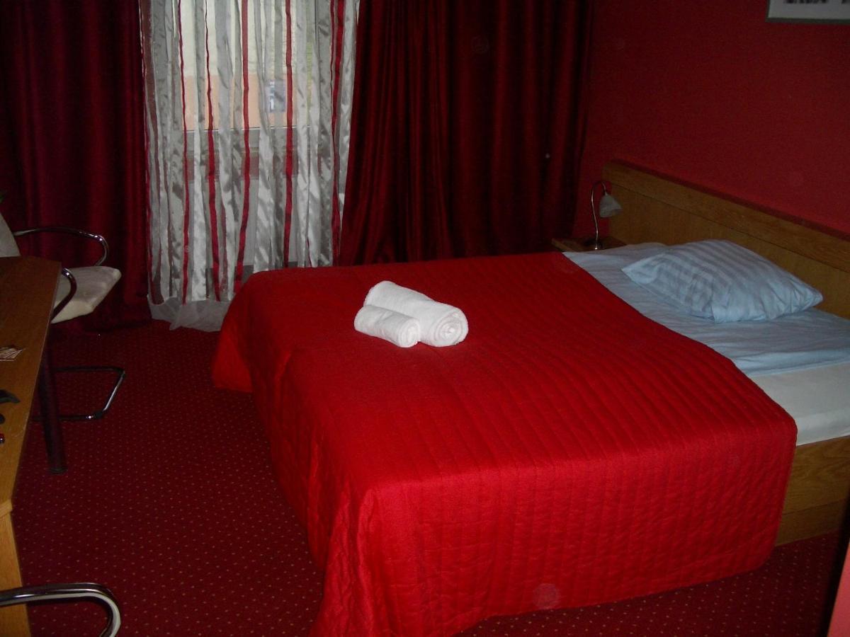 Kardamon Bed & Breakfast Żary Rom bilde