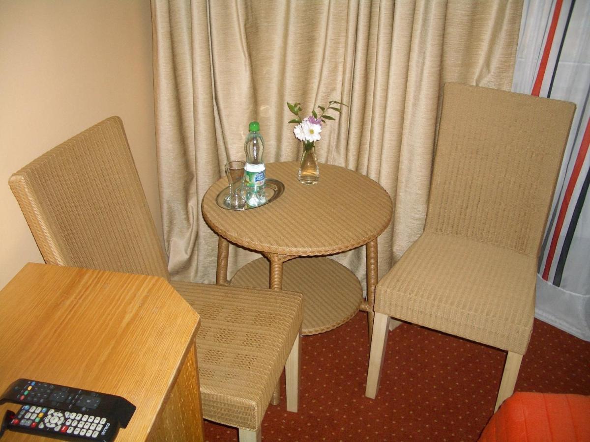 Kardamon Bed & Breakfast Żary Rom bilde