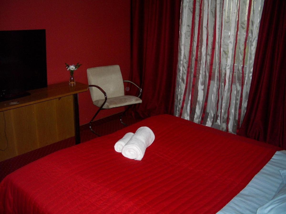 Kardamon Bed & Breakfast Żary Rom bilde